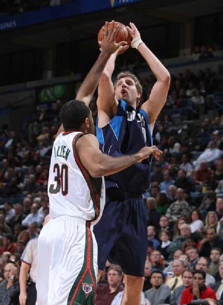 皮球直奔死 皮球直奔死