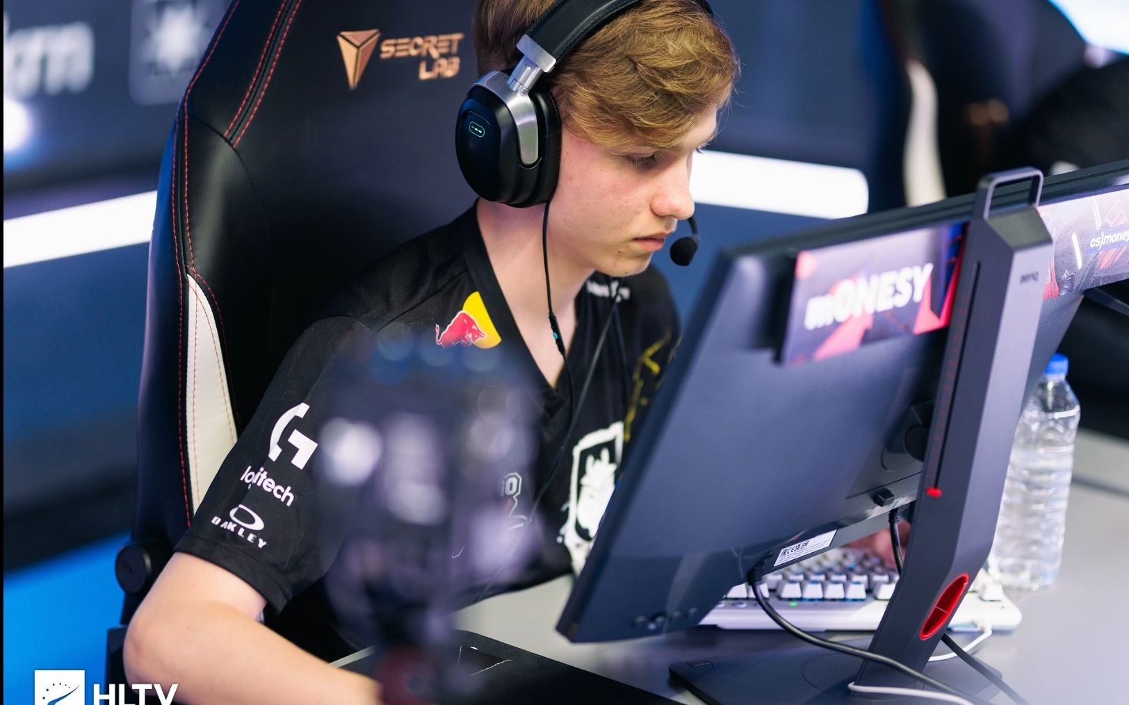 中把握住了 中把握住了