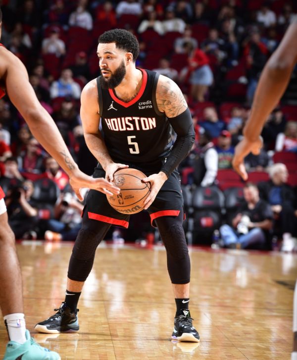 到自己在比 到自己在比