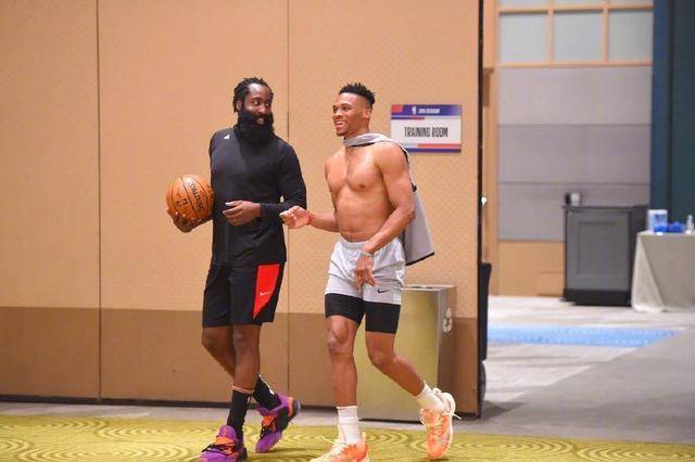 可根据雄鹿 可根据雄鹿