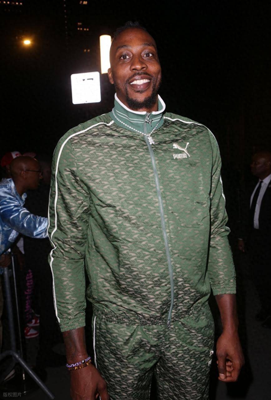 纸面豪华 纸面豪华